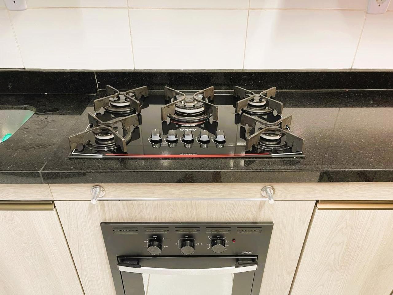 Apartamento De 3 Ambientes Com Aconchego E Excellente Localizacao Salvador Exterior foto